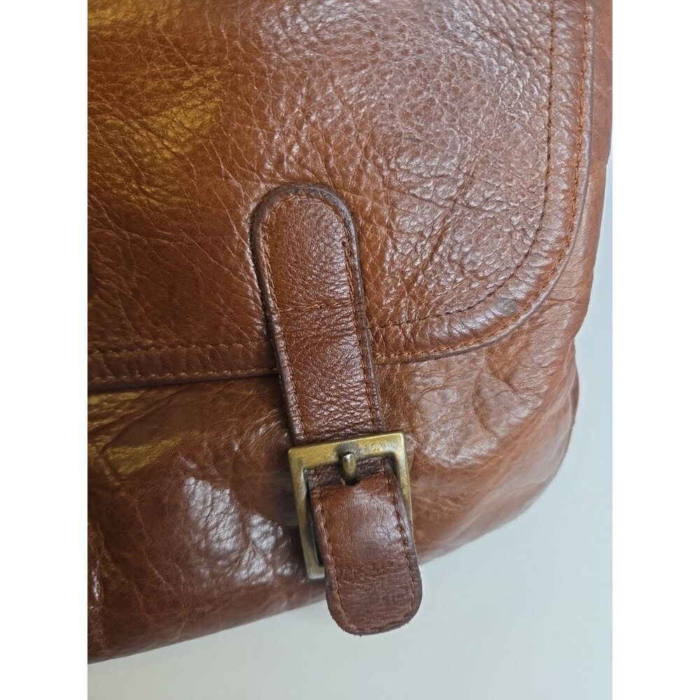 LAND Brown Leather Square (11 X 11) Messenger Satchel w/ Handle & Shoulder Strap - Picture 5 of 16
